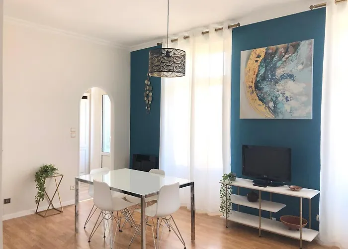 Апартаменты Un Petit Coin De Bastide